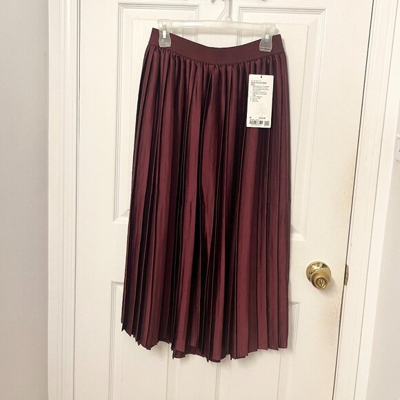 Lululemon Satin Pleated Midi Skirt - Picture 4 of 6